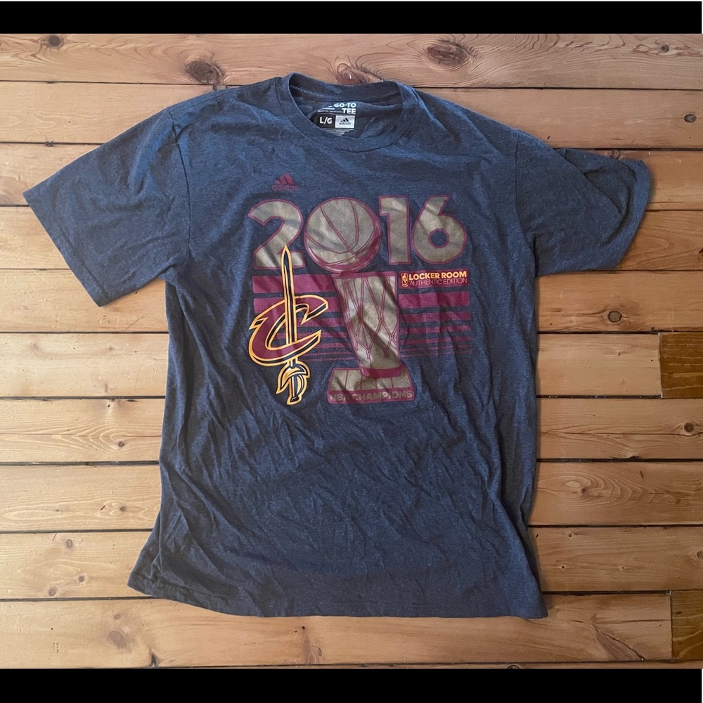 Men’s Adidas To-Go Tee 2016 NBA Champions Cleveland Cavaliers Gray T-Shirt Large
